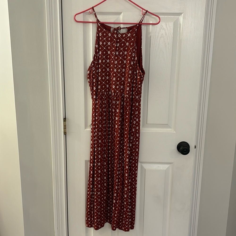 Loft, medium dress, and great condition